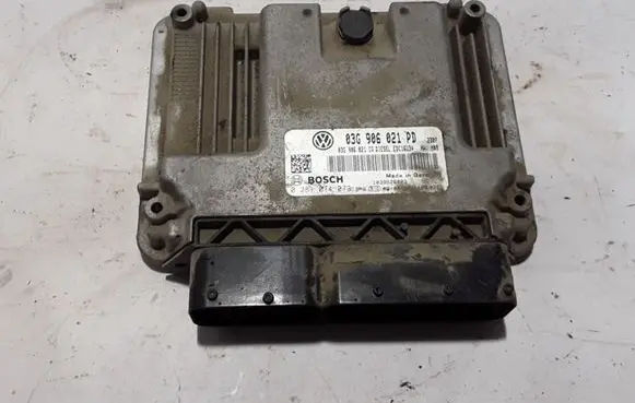 Volkswagen Caddy Engine control unit/module 03G906021