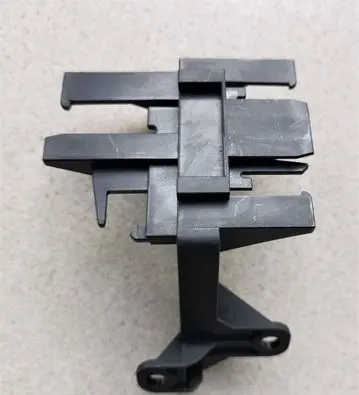 Volkswagen Jetta V Other engine bay part 06J971845
