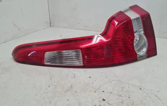Volvo V50 Rear/tail lights