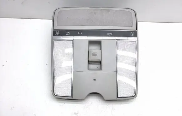 Mercedes-Benz S W221 Front seat light A2218706895 A2214423223 A2218702891