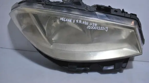 Renault Megane II Headlight/headlamp 8200073221J