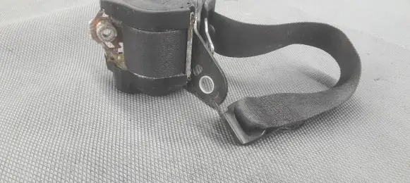 Ford Mondeo Mk III Front seatbelt 91ABB61223AA