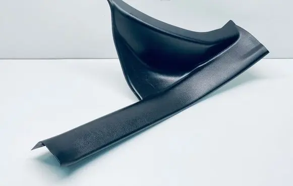 Suzuki SX4 S-Cross Rear sill trim cover 7618061M005PK 7618061M00