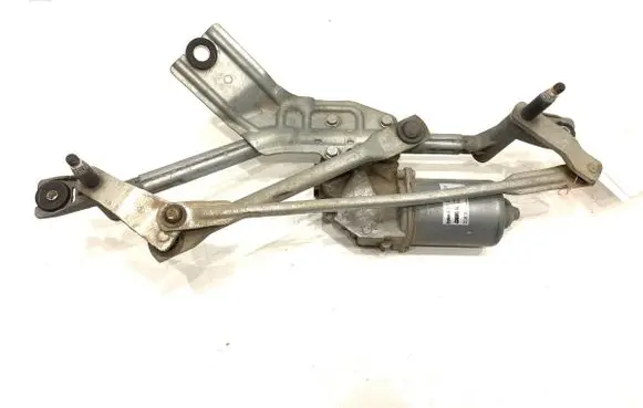 Front wiper linkage and motor