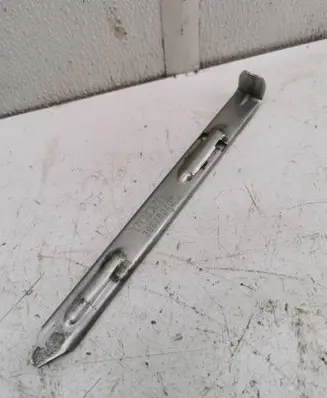 Volvo XC90 Headlight/headlamp mounting bracket 30678340