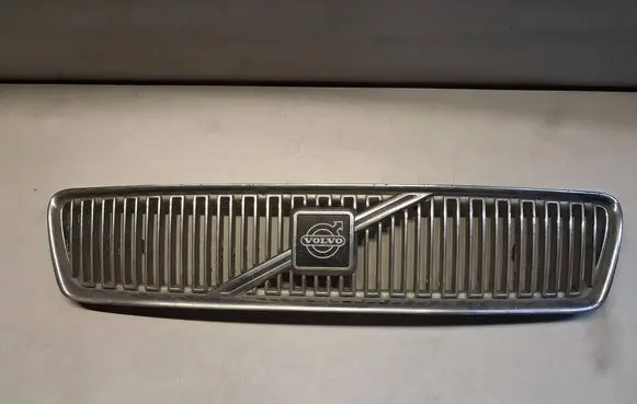 Volvo S40, V40 Front grill 803301