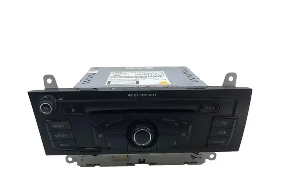 Audi A4 S4 B8 8K Radio/CD/DVD/GPS head unit 8T1035186P