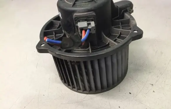 Hyundai i20 (PB PBT) Heater fan/blower F00S330024