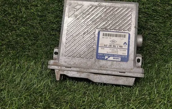 Mitsubishi Carisma Engine control unit/module 7700867274 R04080007B 7700102261