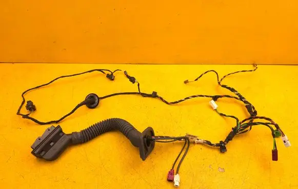 Mercedes-Benz GLE W167 Front door wiring loom/harness boot A1675408037