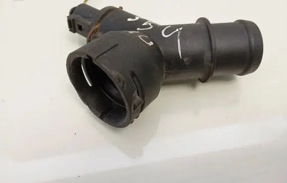 Skoda Octavia Mk2 (1Z) Engine coolant pipe/hose 1K0122291AE 06a919501a