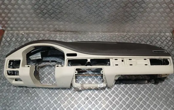 Volvo V70 Dashboard TJV1102570328