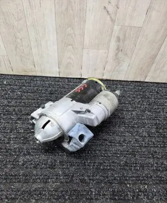 BMW 5 G30 G31 Starter motor 8685988 17B265E513 A1209649