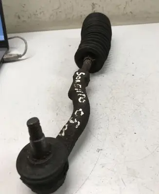 KIA Sorento Steering tie rod 