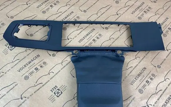 Volkswagen Tiguan Other interior part 571858393