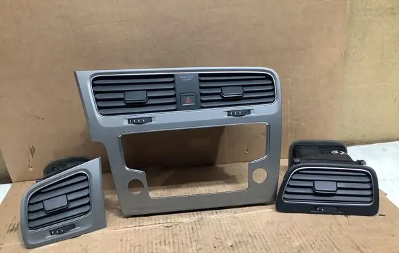 Volkswagen Golf VII Dash center air vent grill 5G1815736C 5G1819743D 5G1815735C