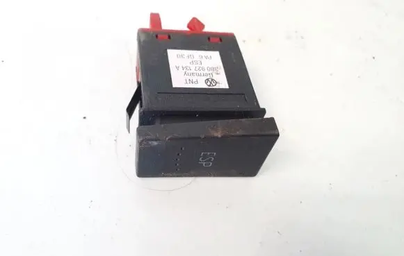 Volkswagen PASSAT B5.5 ESP (stability program) switch 3b0927134a