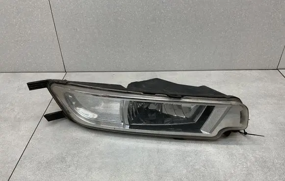 Volkswagen PASSAT B8 Front fog light 3G0941661L