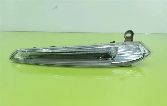 Citroen DS5 Front indicator light 9687188680