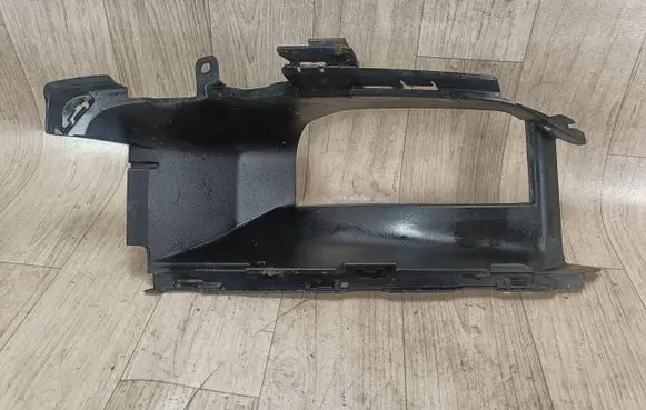 Porsche Cayenne (9Y0 9Y3) Intercooler air guide/duct channel 9Y0807162D