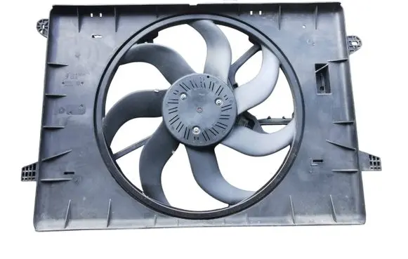 Chrysler Pacifica Radiator cooling fan shroud 68306585AB