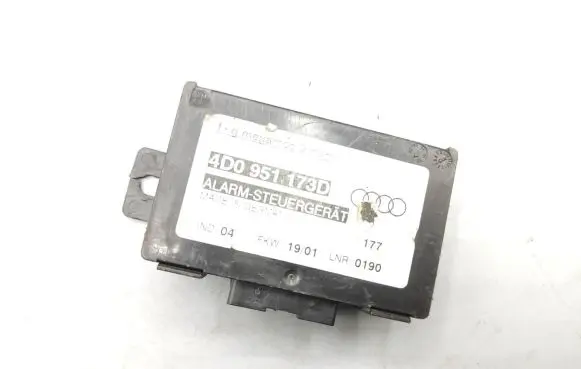Audi A4 S4 B5 8D Alarm control unit/module 4D0951173D