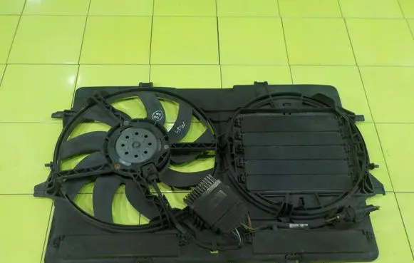 Audi A4 S4 B8 8K Fan set 8K0121003L