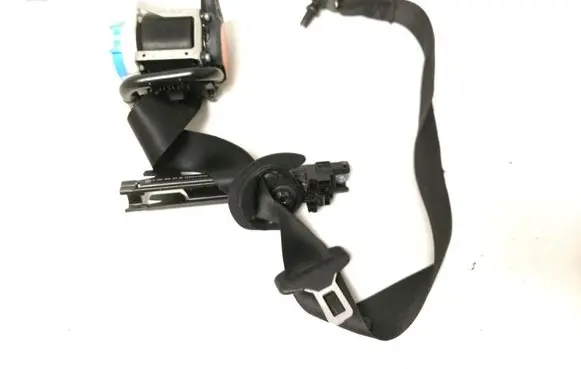 Mercedes-Benz A W176 Front seatbelt A1768602285