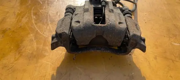 Mercedes-Benz A W168 Front brake caliper A1684200283