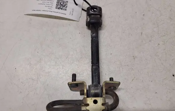 Volvo S40 Rear door check strap stopper 30661443