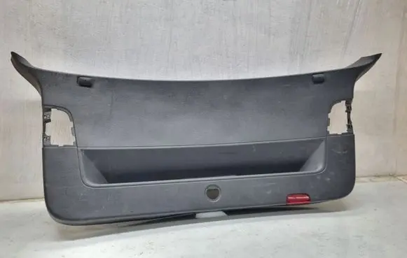 Volkswagen Golf Plus Tailgate/boot lid cover trim 5M0867601