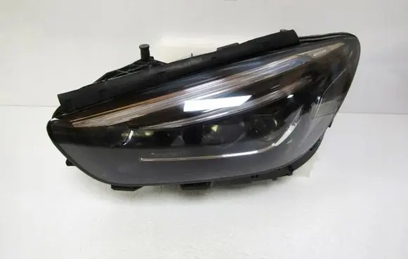 Mercedes-Benz B W247 Headlight/headlamp A2479061903