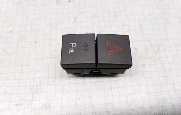 Ford Focus C-MAX Hazard light switch 4M5T15A860AB