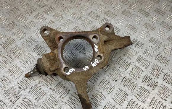 Subaru Outback Front wheel hub