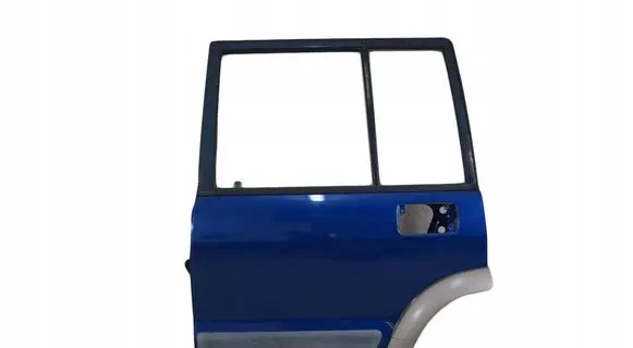 Isuzu Trooper Rear door