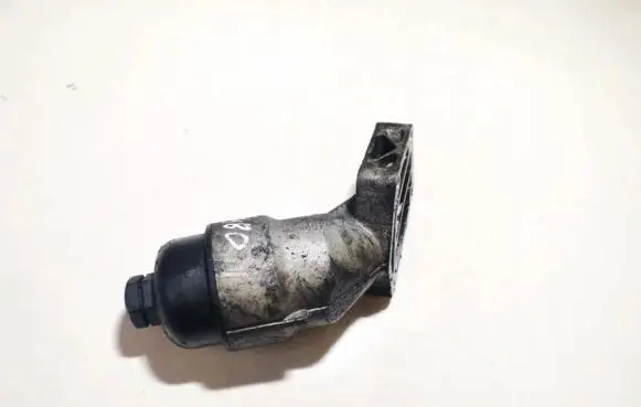 Mercedes-Benz A W168 Oil filter cover a1661800310