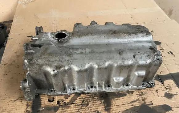 Skoda Karoq Oil sump 04L103603C
