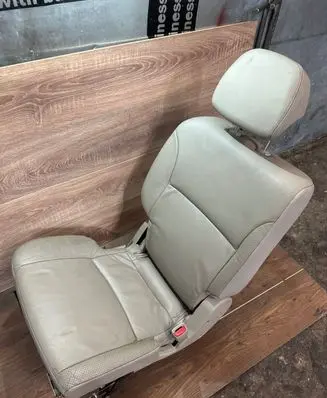 Mitsubishi Outlander Rear seat 