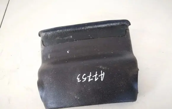 Steering wheel column trim