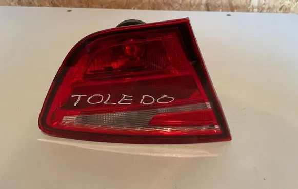 Seat Toledo IV (NH) Tailgate rear/tail lights