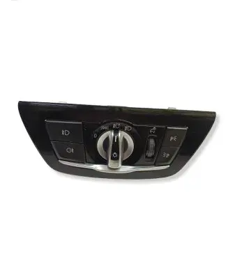 BMW 5 G30 G31 G38 Light switch 6841883 EGC937 04170357