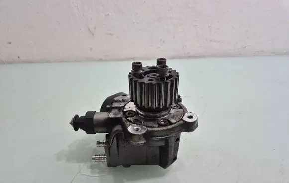 Volkswagen PASSAT CC Fuel injection high pressure pump 03L130755 0445010507