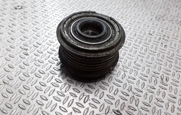 Ford Galaxy Alternator pulley 