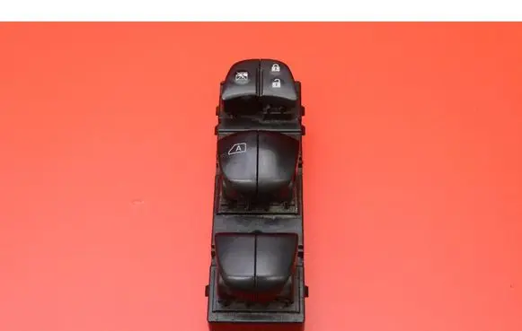 Nissan X-Trail T32 Electric window control switch 