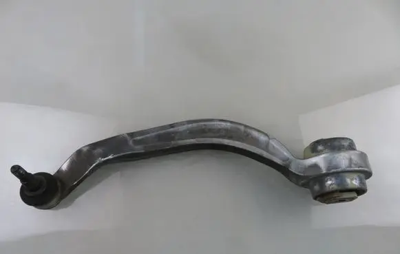Audi A4 S4 B6 8E 8H Front lower control arm/wishbone 
