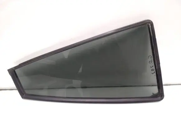 Rear vent window glass