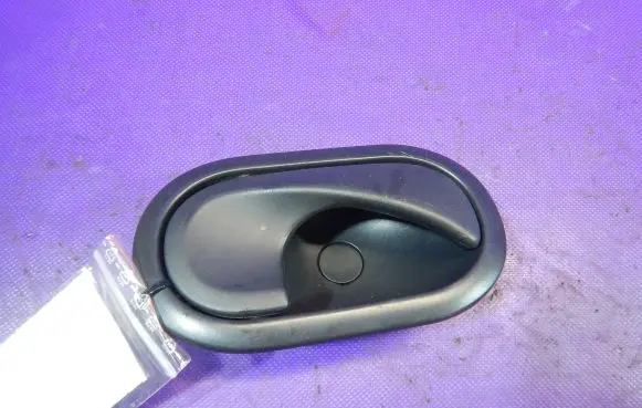 Renault Twingo II Front door interior handle 8200028486
