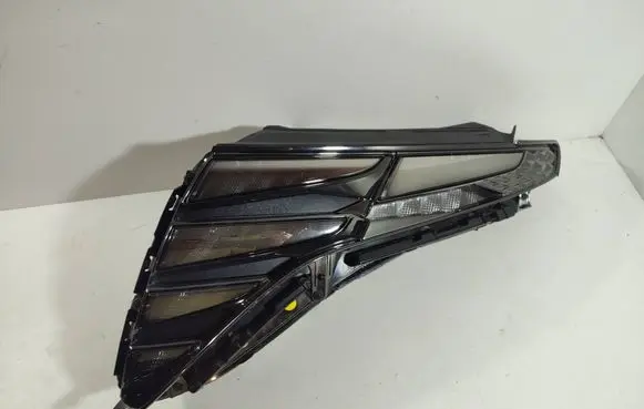 Hyundai Tucson IV NX4 Headlight/headlamp 92207N7100