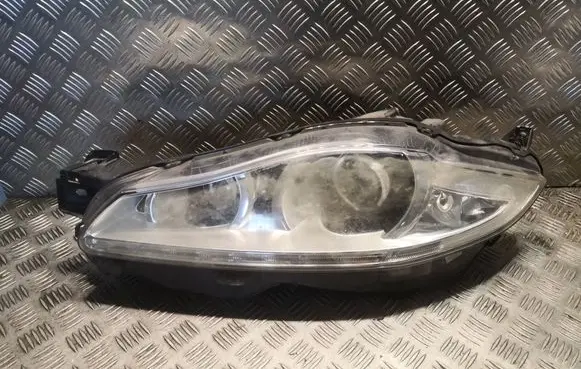Jaguar XJ X351 Headlight/headlamp AW9313W030DD C2D3179