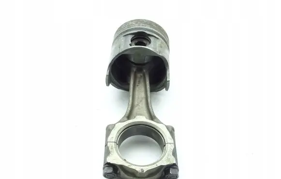 Opel Astra F Piston with connecting rod B 3800